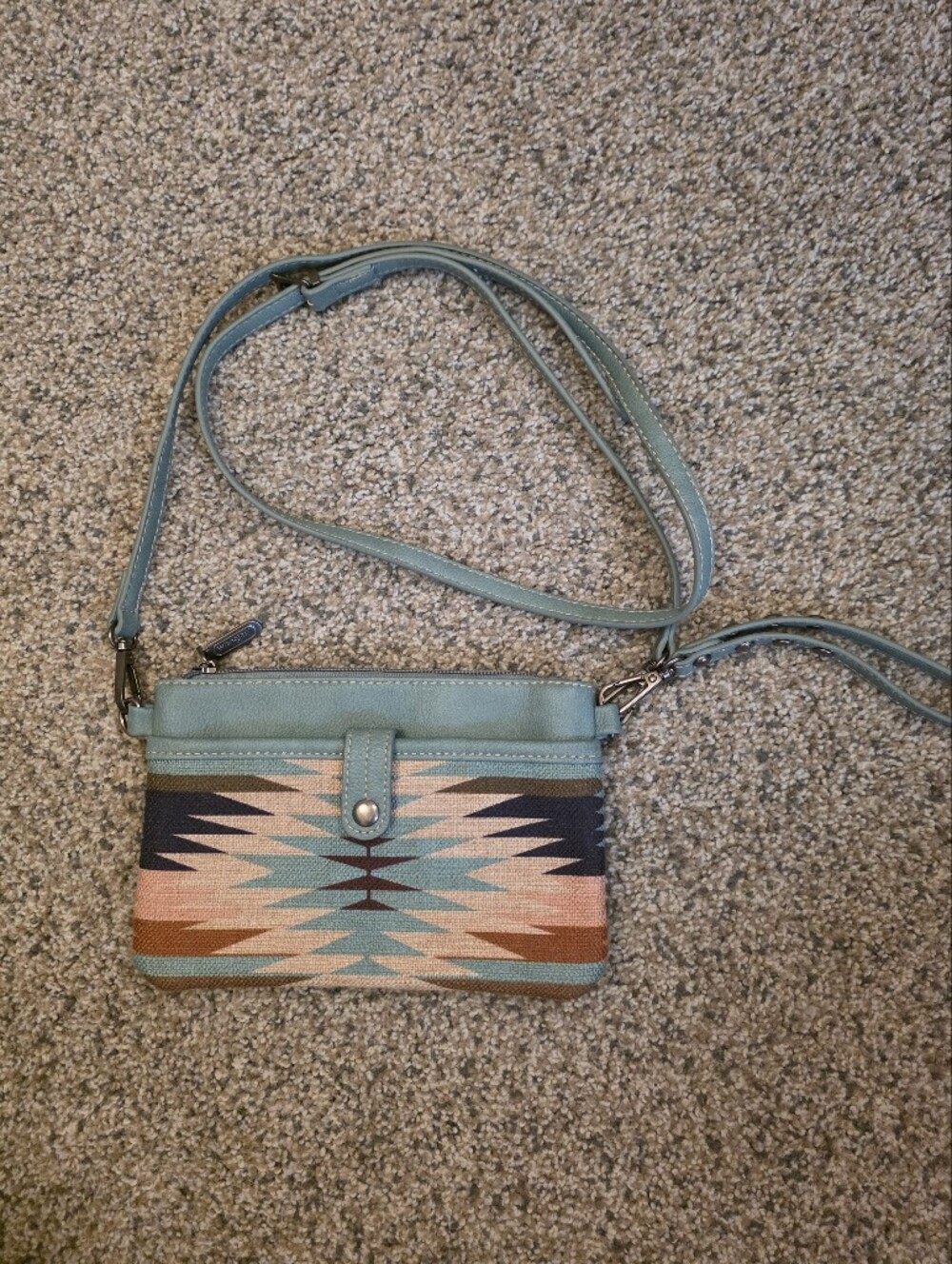 Small Womens Wrangler Crossbody